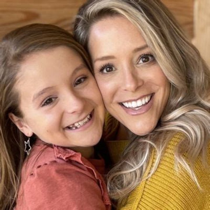 Who Are Mia Clark And Crystal Clark From “Come Dance With Me”?