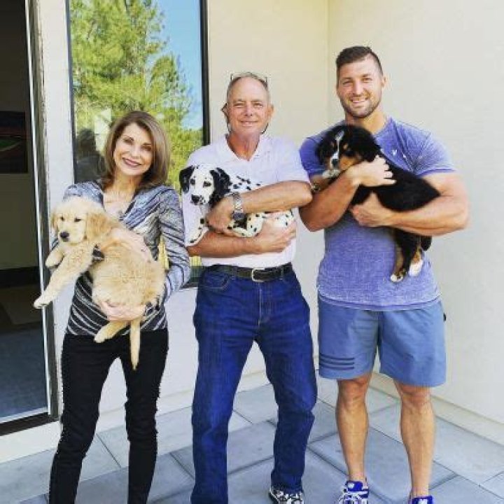 Who Are Robert Ramsey Tebow II And Pamela Elaine Tebow: Meet Tim Tebow Parents