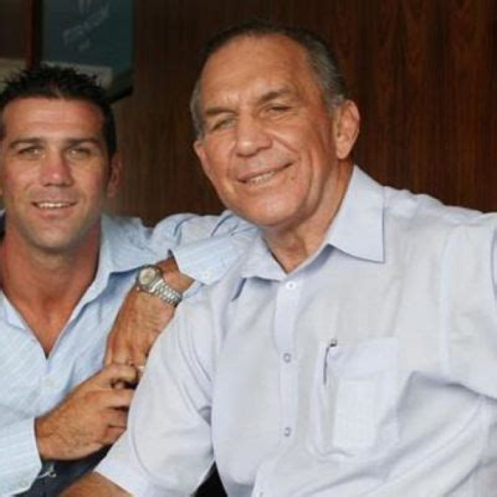 Who Is Barbara? Meet John Sattler Wife: Married Life And Family