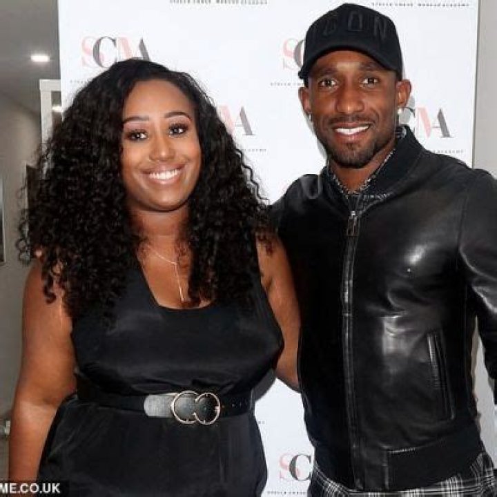Who Is Chonte Defoe? Meet Jermain Defoe Sister: Family And Upbringing