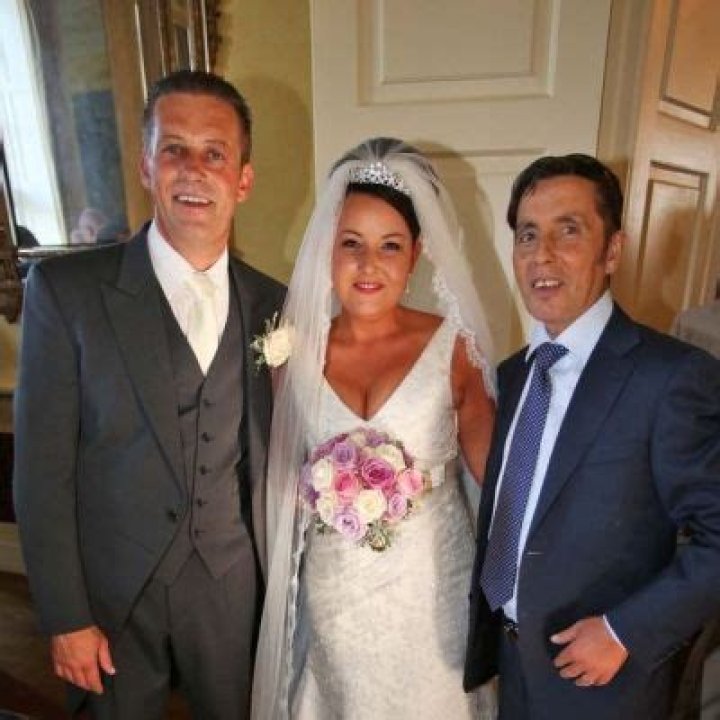 Who Is Christy Dignam Wife? Wiki & Age Explore