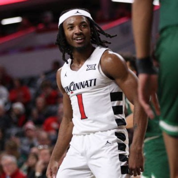 Who Is Day Day Thomas? All About The Basketball Player: Wiki And Bio