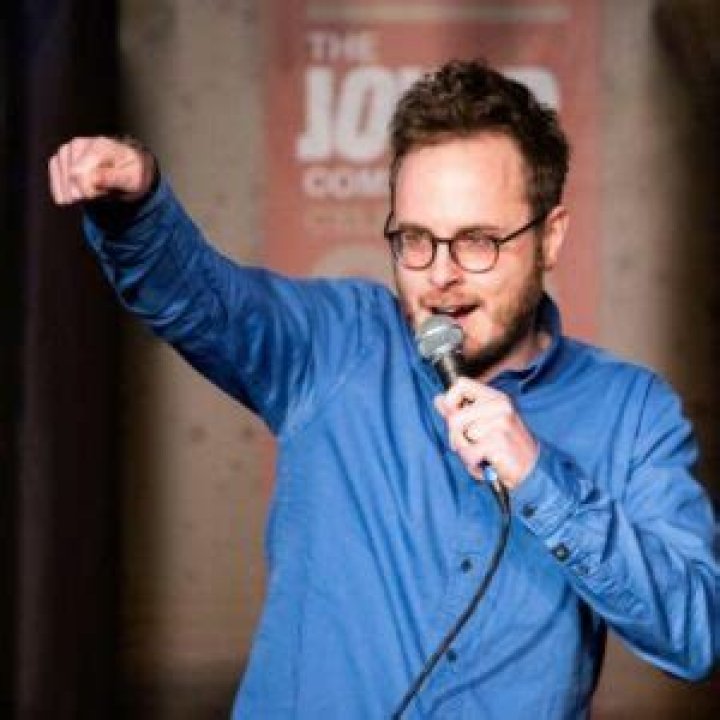 Who Is Gareth Richards Wife Laura Richards? Family And Kids