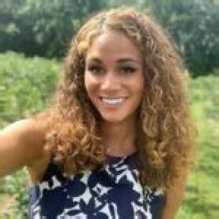 Who Is Kayla Burton? Explore Journalist Personal Life & Family Details