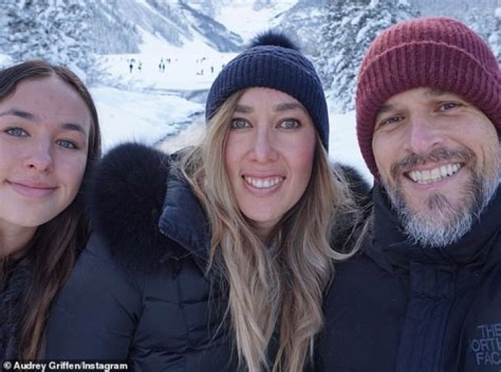 Who Is Osher Gunsberg’s Wife, Audrey Griffen? Look Into His Kids And Net Worth