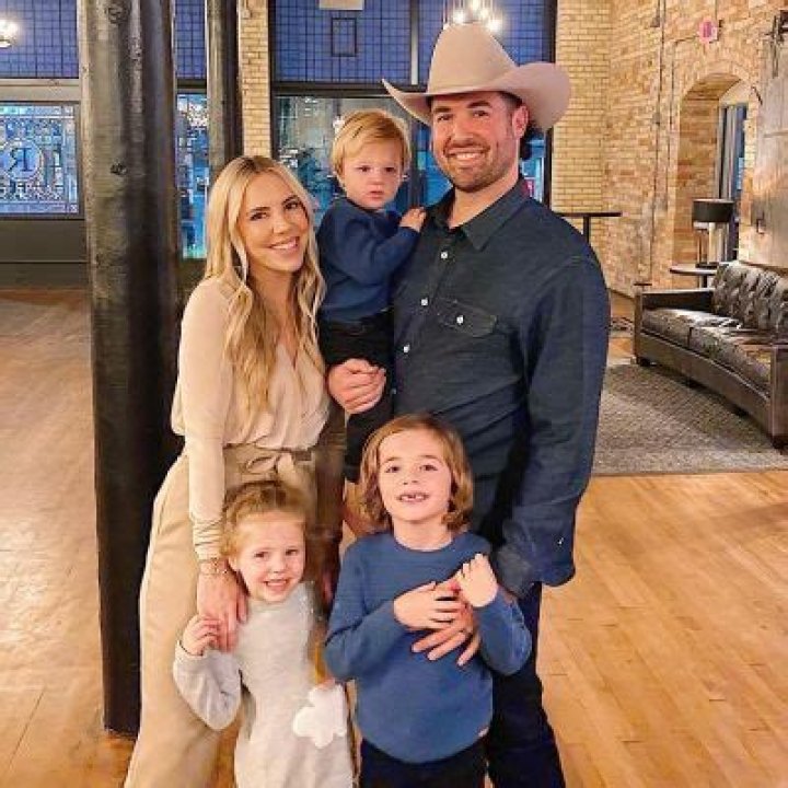 Who Is Taylor Ray? Meet Robbie Ray Wife: Married Life & Kids