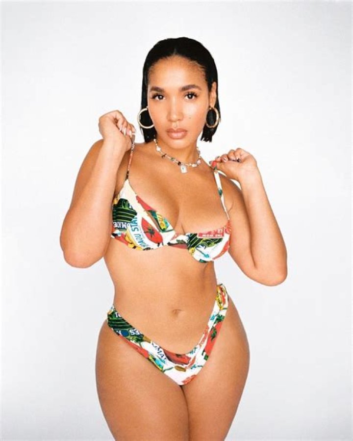 Yaris Sanchez- Age, Boyfriend, Net Worth, Height, Ethnicity
