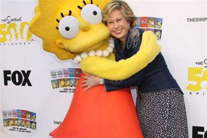 Yeardley Smith A Voice Actress Of The Simpsons Got Married To Dan Grice