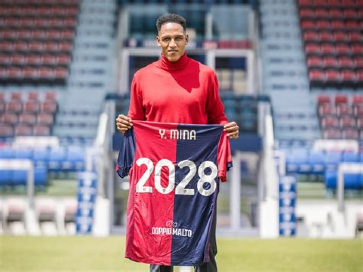 Yerry Mina- Net Worth, Bio, Age, Height, Wife, Marriage, Ethnicity, Career