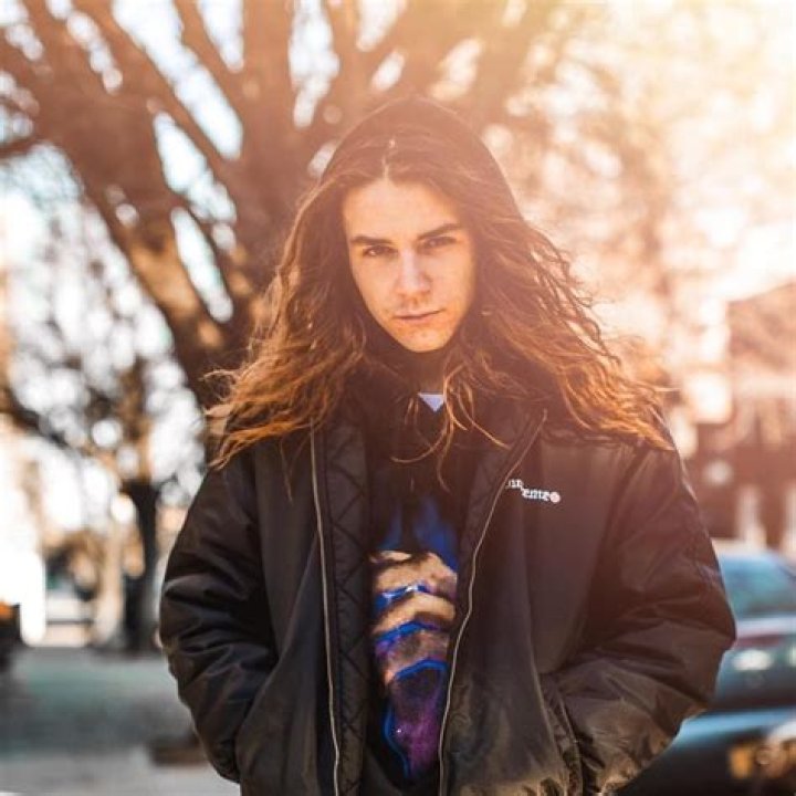 Yung Pinch- Wiki, Age, Height, Husband, Net Worth, Ethnicity
