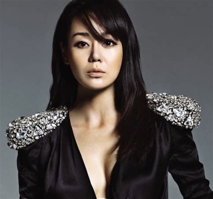 Yunjin Kim- Wiki, Age, Height, Net Worth, Husband, Ethnicity