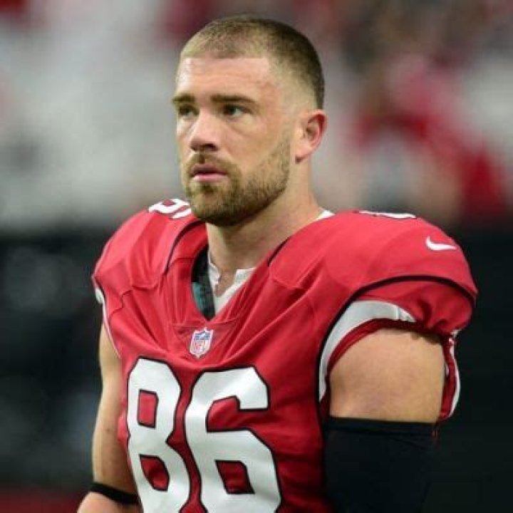 Zach Ertz Injury: What Happened To Him? NFL Player Health Update
