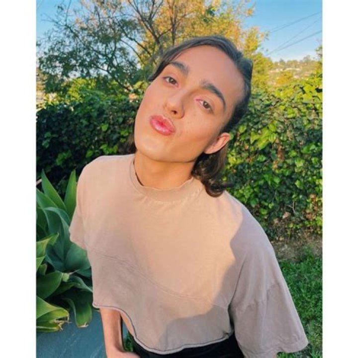 Zackery Torres- Wiki, Age, Height, Net Worth, Boyfriend, Ethnicity