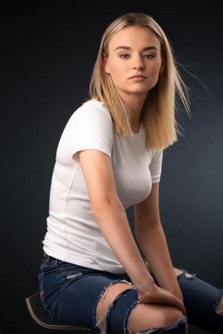 
Zoe Marlett- Net Worth, Bio, Age, Nationality, Height, Career	